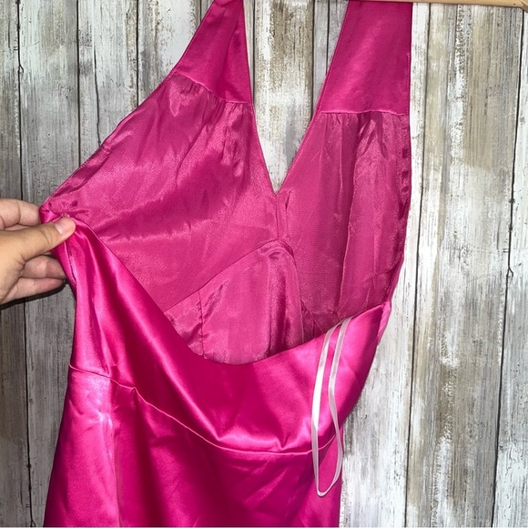 NWT Superdown Samira Satin Revolve Mini Dress - Picture 7 of 9